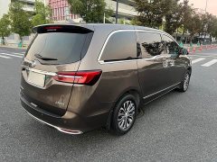 Buick GL8 Land Business Class 652T Luxury - ფოტო 6