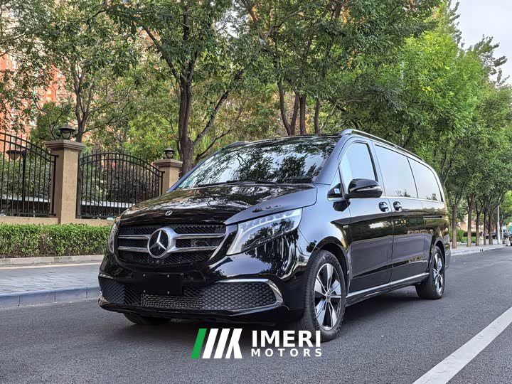Mercedes-Benz V-Class V 260 L Long Wheelbase Luxury Edition
