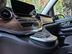 Mercedes-Benz V-Class 2022 V 260 L Long Wheelbase Luxury Edition - ფოტო 12