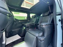 Toyota Alphard Hybrid 2.5L Premium Edition - ფოტო 10