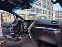 Toyota Alphard Hybrid 2.5L Premium Edition - ფოტო 11