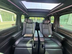Toyota Alphard Hybrid 2.5L Premium Edition - ფოტო 12