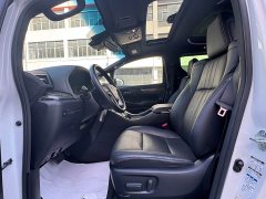 Toyota Alphard Hybrid 2.5L Premium Edition - ფოტო 8
