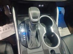 Toyota Crown Venza 2023 2.5L HEV AWD Luxury - ფოტო 16