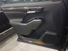 Toyota Crown Venza 2023 2.5L HEV AWD Luxury - ფოტო 7