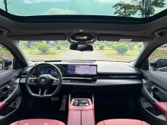 BMW 5 Series Facelift 530Li Premier M Sport Package - ფოტო 17