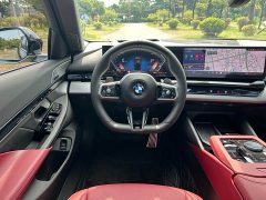 BMW 5 Series Facelift 530Li Premier M Sport Package - ფოტო 18