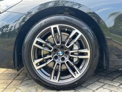 BMW 5 Series Facelift 530Li Premier M Sport Package - ფოტო 20