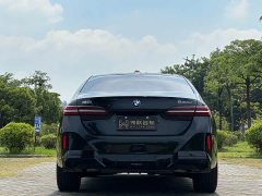 BMW 5 Series Facelift 530Li Premier M Sport Package - ფოტო 5