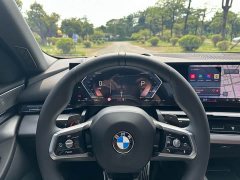 BMW 5 Series Facelift 530Li Premier M Sport Package - ფოტო 9