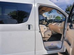Toyota HIACE 3.5L Middle East version - ფოტო 6