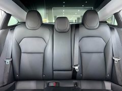 Tesla Model 3 Rear-Wheel Drive - ფოტო 8