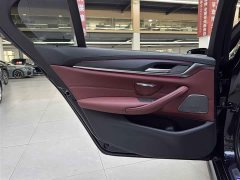 BMW 5 Series Facelift 530Li Luxury M Sport Package - ფოტო 13