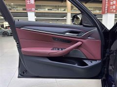 BMW 5 Series Facelift 530Li Luxury M Sport Package - ფოტო 14