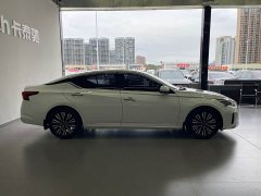 Nissan Teana 2.0L XE Sincere Edition - ფოტო 7