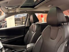 Hyundai Elantra 2022 1.5L CVT Luxury - ფოტო 16