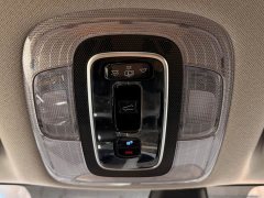 Hyundai Elantra 2022 1.5L CVT Luxury - ფოტო 17