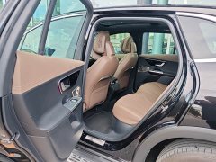 Mercedes-Benz EQE SUV 500 4MATIC Luxury - ფოტო 6