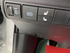 Toyota Corolla 2022 1.8L CVT Luxury - ფოტო 11