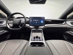 BYD Seal 07 DM-i Smart Driving Edition DM-i 1.5L 125km Luxury - ფოტო 10