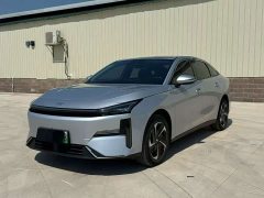 Geely Galaxy L6 2025 EM-i 140km Explorer Edition - ფოტო 1