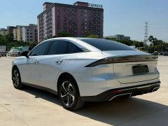 Geely Galaxy L6 2025 EM-i 140km Explorer Edition - ფოტო 9