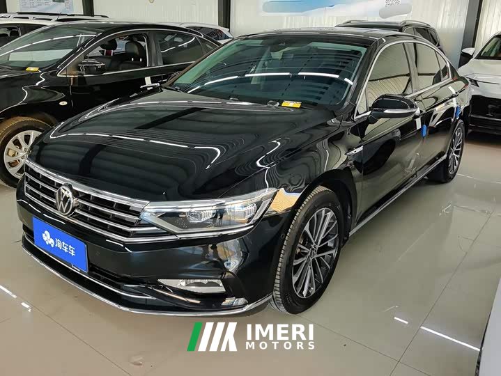 Volkswagen Magotan 380TSI DSG Luxury
