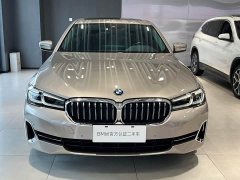 BMW 5 Series 525Li Luxury Package - ფოტო 2