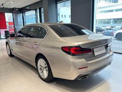 BMW 5 Series 525Li Luxury Package - ფოტო 7