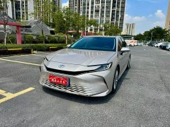 Toyota Camry 2.0E Elite Edition - ფოტო 1