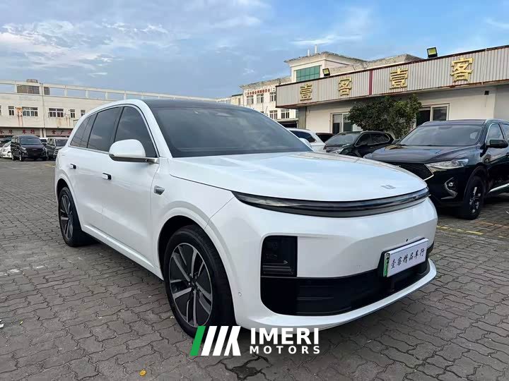 Li Auto L6 Pro - ავტომობილი ჩინეთიდან