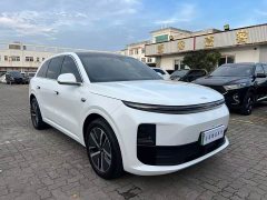 Li Auto L6 Pro - ფოტო 1