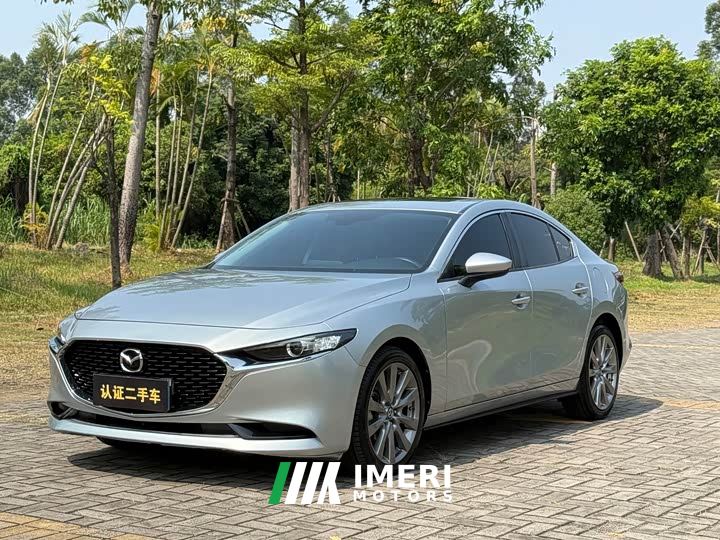 Mazda3 Axela 2.0L Automatic Elegant Edition