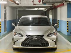 Lexus ES 200 Excellence Edition - ფოტო 2