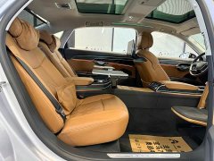 Audi A8 2022 A8L Horch Founder Edition Classic - ფოტო 10