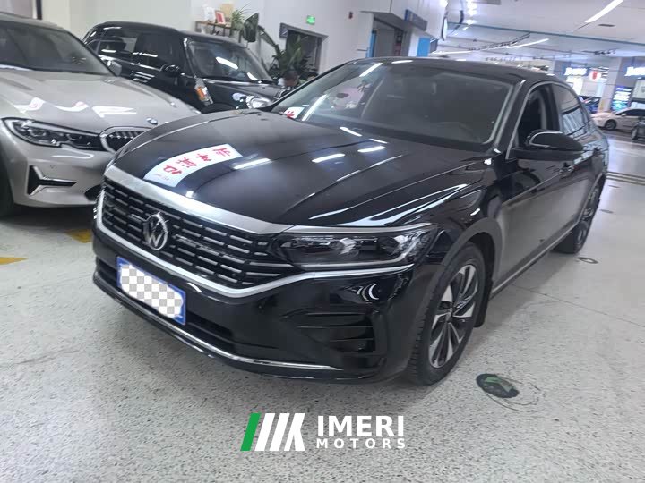 Volkswagen Passat 280TSI Elite - ავტომობილი ჩინეთიდან