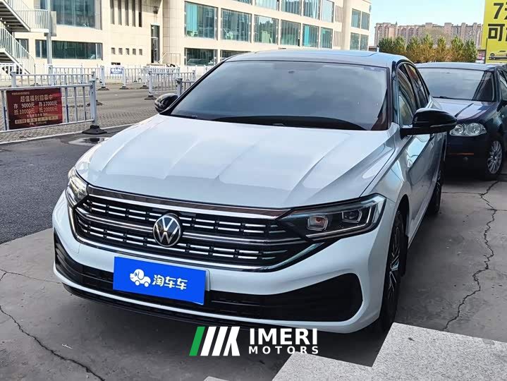 Volkswagen Jetta Facelift 200TSI DSG Flying Edition