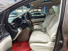 Buick GL8 Land Executive Cabin 652T Premium - ფოტო 5
