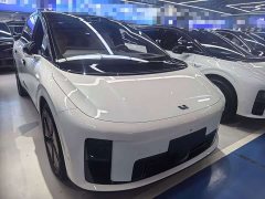 Li Auto i8 Standard Edition - ფოტო 3