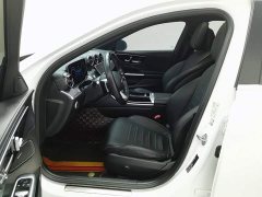 Mercedes-Benz C-Class Facelift C 200 L Sport Edition - ფოტო 10