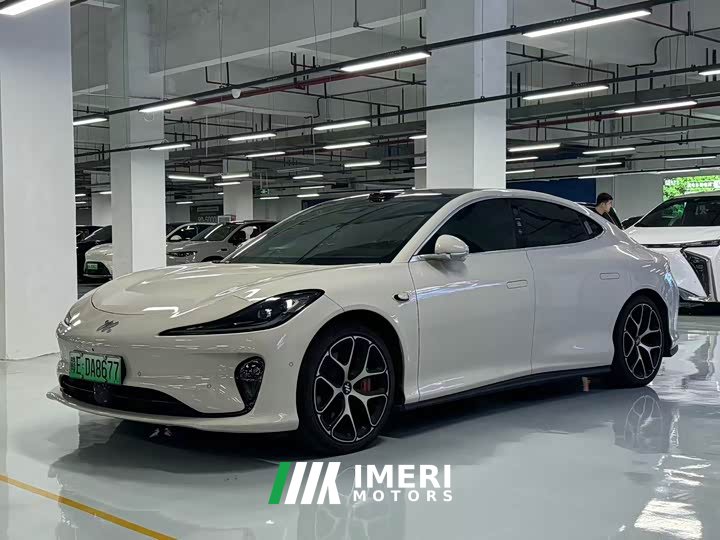 IM Motors Zhiji L6 Ultra - ავტომობილი ჩინეთიდან