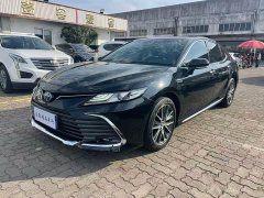 Toyota Camry 2023 Hybrid 2.5L HG Luxury - ფოტო 1