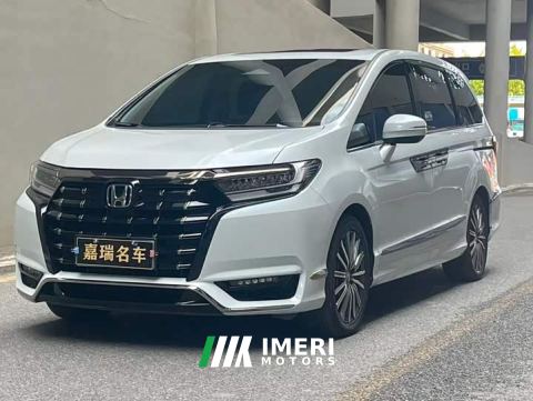 2024 Honda Odyssey 2.0L e:HEV Luxury