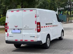 Wuling Yangguang 300km Comfort Enclosed Window Version 60kW - ფოტო 5