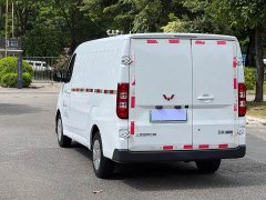 Wuling Yangguang 300km Comfort Enclosed Window Version 60kW - ფოტო 6