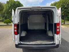 Wuling Yangguang 300km Comfort Enclosed Window Version 60kW - ფოტო 8