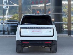 Land Rover Range Rover 3.0L V6 400PS Extended Wheelbase Prestige Edition - ფოტო 4