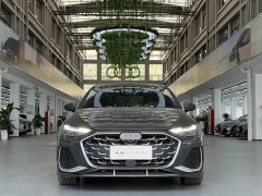 Audi A3 A3L Limousine 35TFSI Prestige - ფოტო 3
