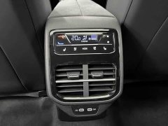 Volkswagen Passat 2025 Pro 380TSI Starry Sky Dragon Premium Edition - ფოტო 20
