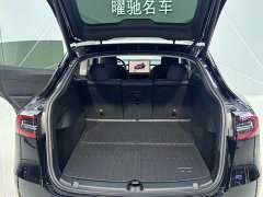Tesla Model Y Rear-Wheel Drive - ფოტო 14